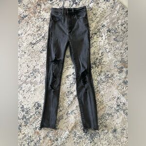 ABERCROMBIE & FITCH Distressed black jeans Ultra High Rise Super Skinny‎ Ankle
